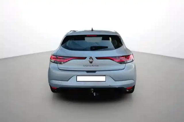 Renault Megane blue dci 115 edc evolution 5p — photo 37