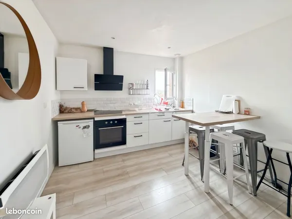 T2 meublé - 31m² - Castres-Gironde - à 5 min de la gare