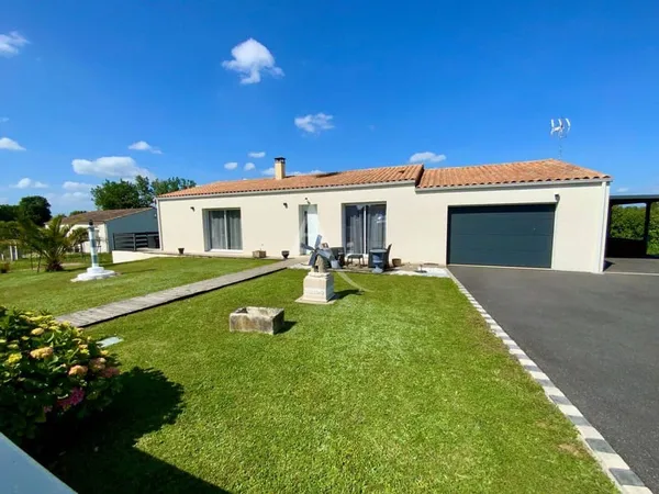 Maison de plain-pied 4 pièces 104 m²