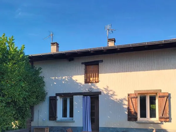Ferme bressane de caractère - 110 m² - 3 chambres - Terrain 760 m² - DPE C