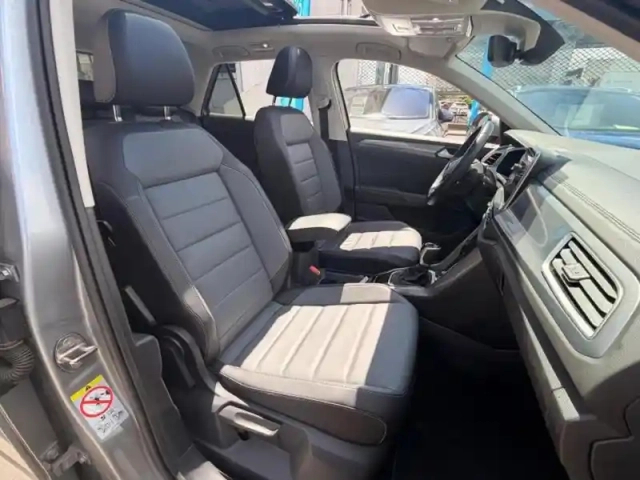 Volkswagen T-Roc 1.5 tsi evo 150ch style exclusive dsg7 — photo 7