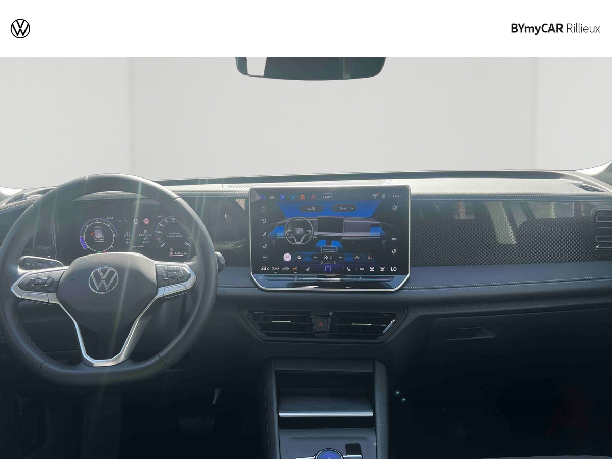 Volkswagen Tiguan 2.0 TDI 150ch DSG7 — photo 9