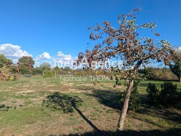 Saint Martin la Garenne - Terrain constructible de 636m²