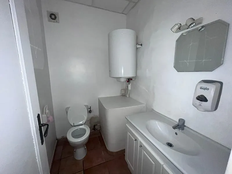 Photo 9