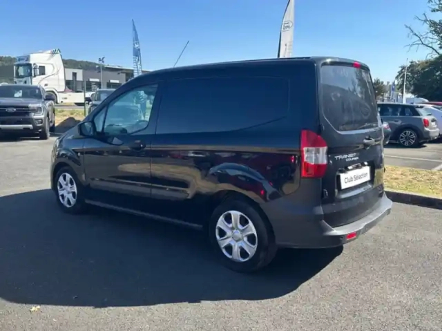 Ford Transit Courier fourgonnette 1.0e 100ch stop&amp;start trend — photo 13