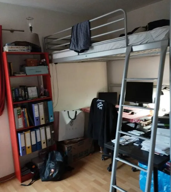 Photo 1