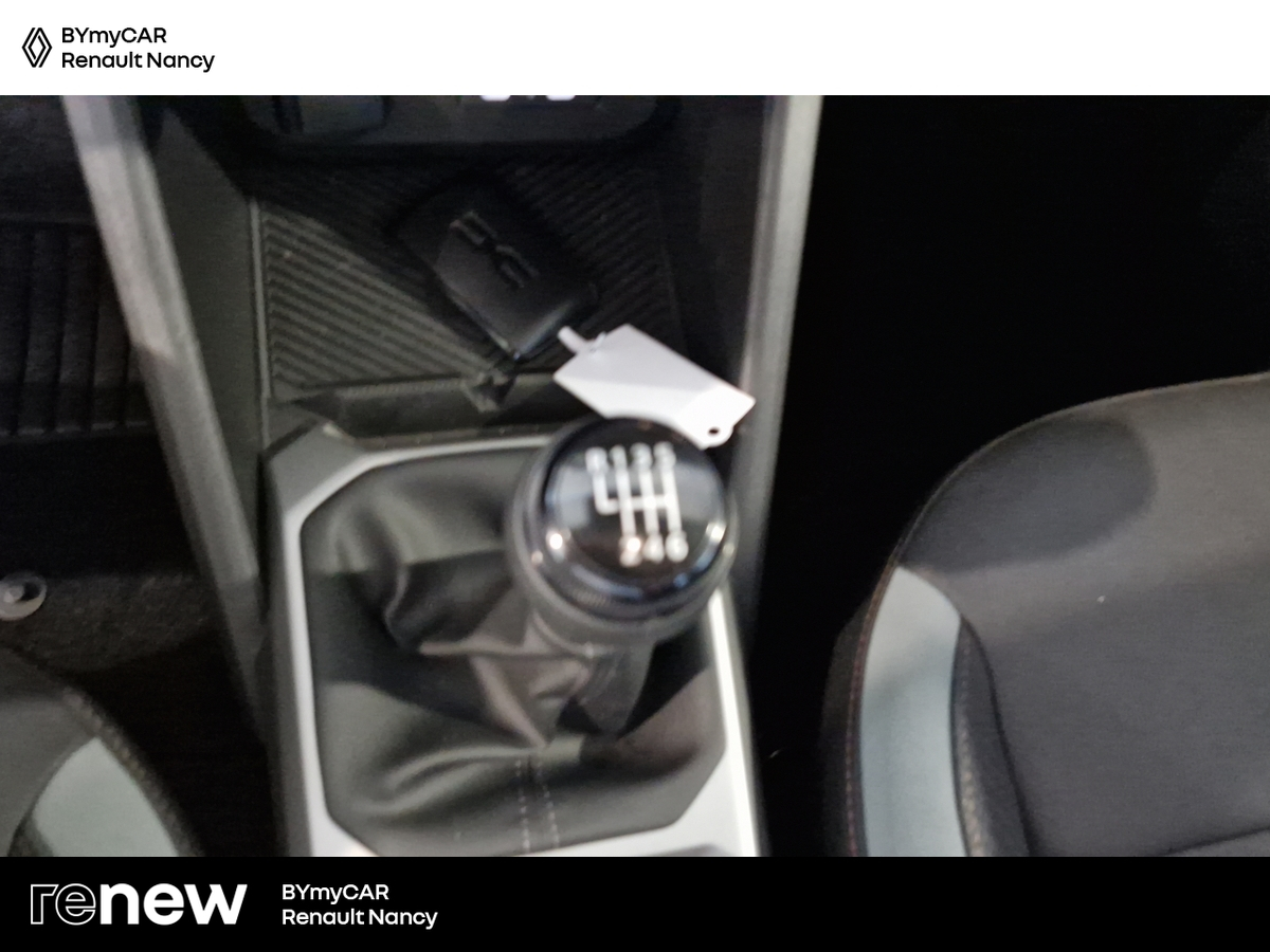 Dacia Bigster Mild Hybrid 140 — photo 22