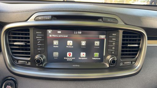 Kia Sorento 2.2 CRDi 200 AWD BVA6 - Ultimate – 2016 – 155093 km – Diesel – Boîte Automatique — photo 33