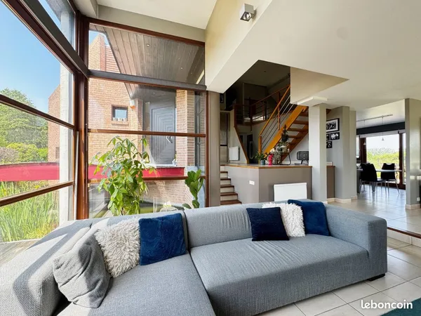 Propriété 8 pièces 180 m²