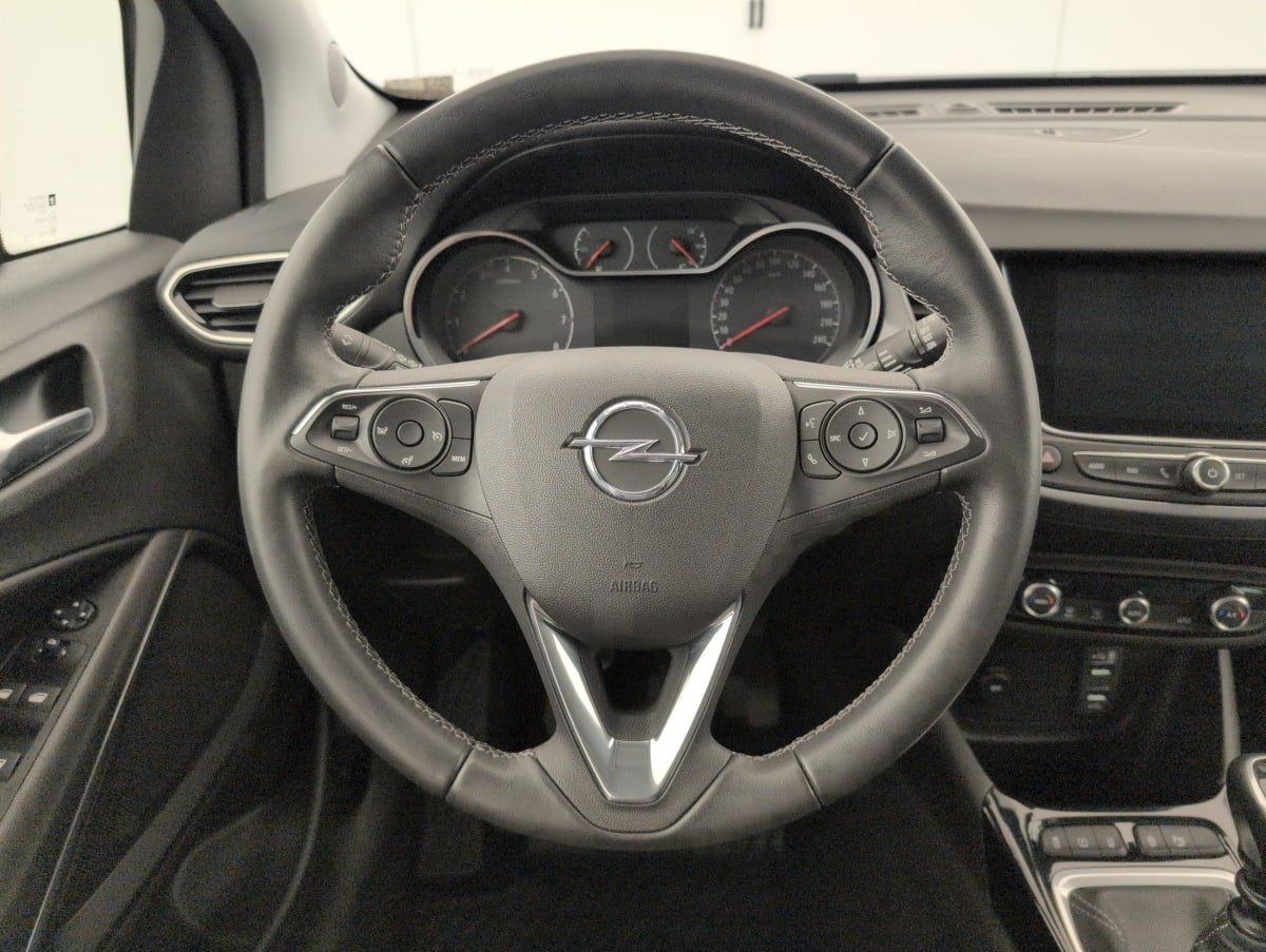 Opel Crossland — photo 13
