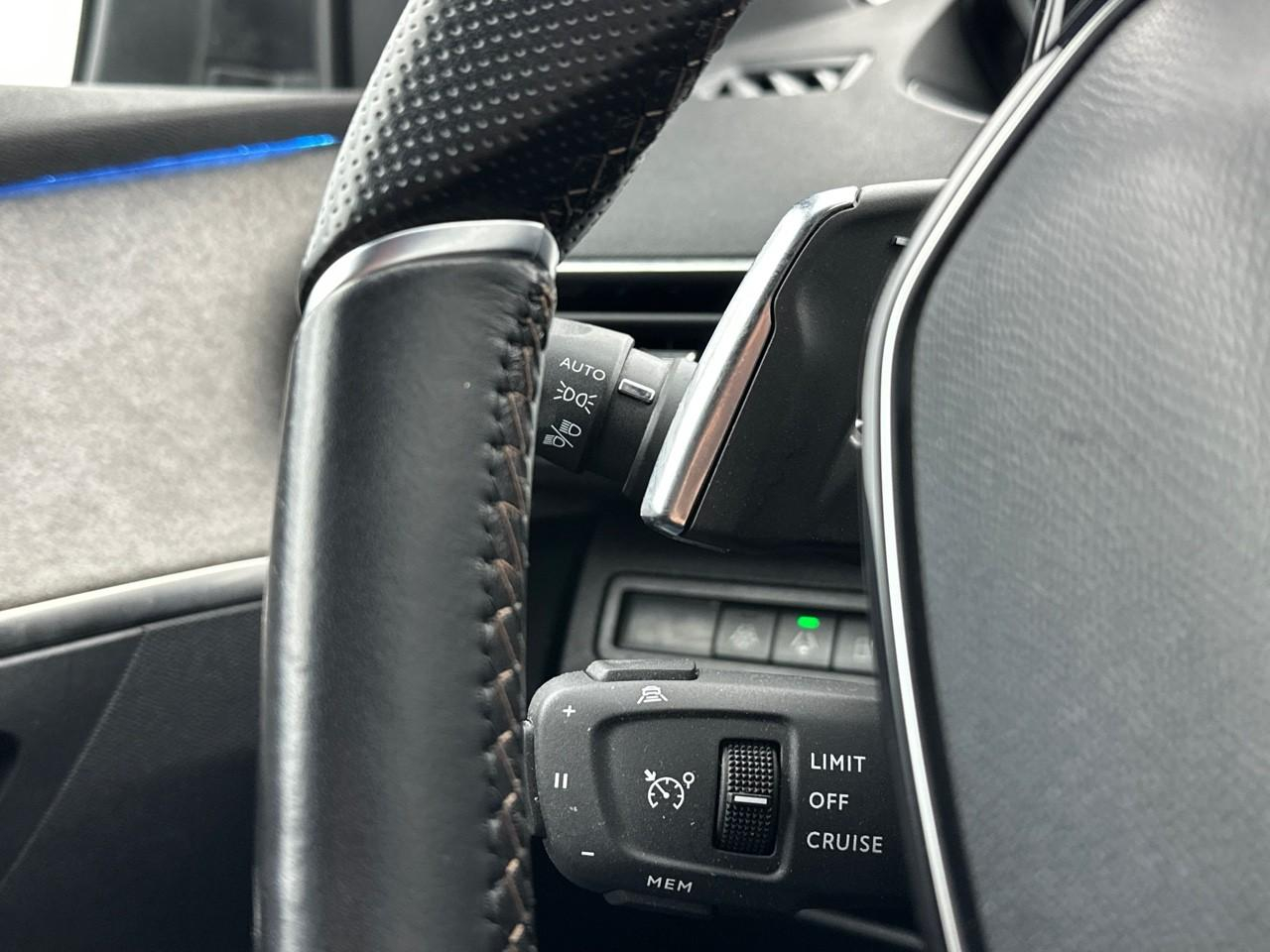 Peugeot 3008 hybrid 225 e-eat8 gt — photo 20