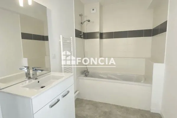 Appartement 4 pièces 84 m²