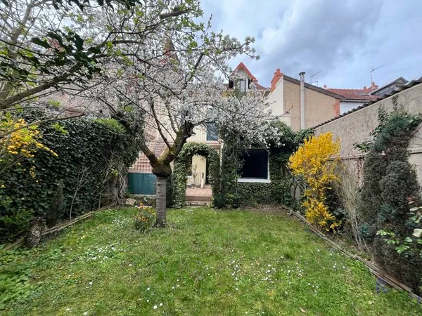 Maison 5 pièces 104 m²