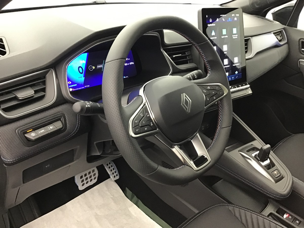 Renault Symbioz — photo 10