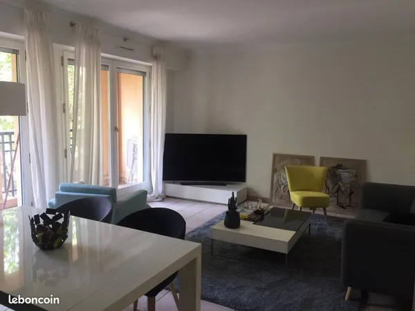 T3 a louer aix quartier mazarin