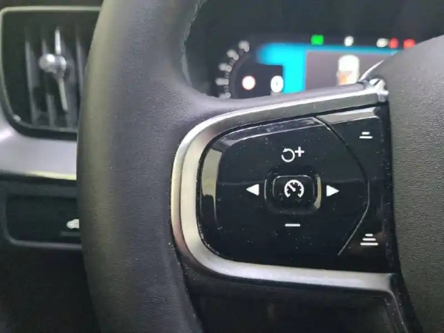 Volvo Xc60 t6 awd hybride rechargeable 253 ch+145 ch geartronic 8 — photo 27