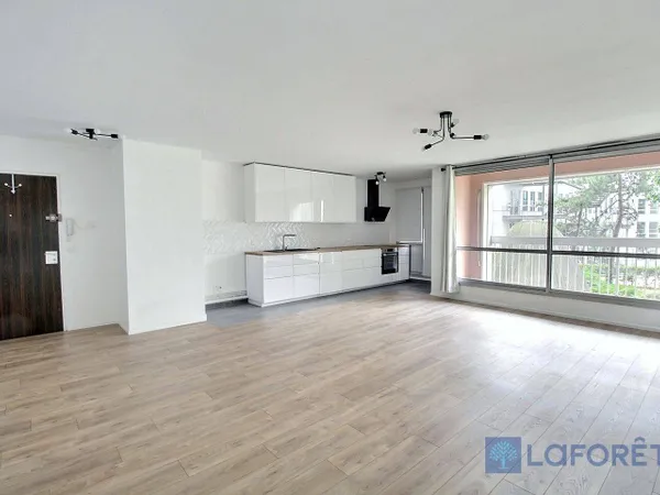 Appartement 3 pièces 82 m²