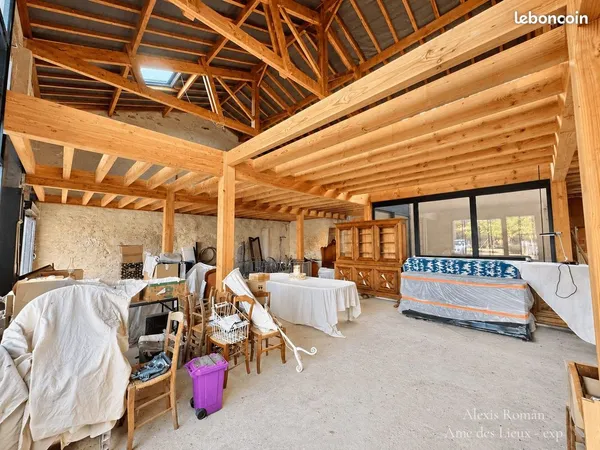 Maison 1 pièce 346 m²