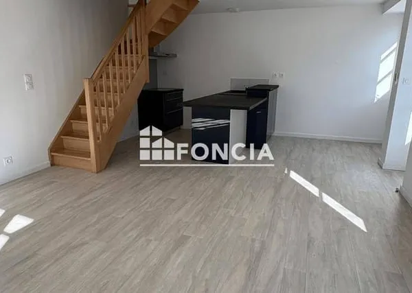 Maison 3 pièces 84 m²
