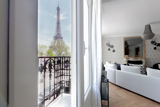 Appartement 5 pièces 191 m²