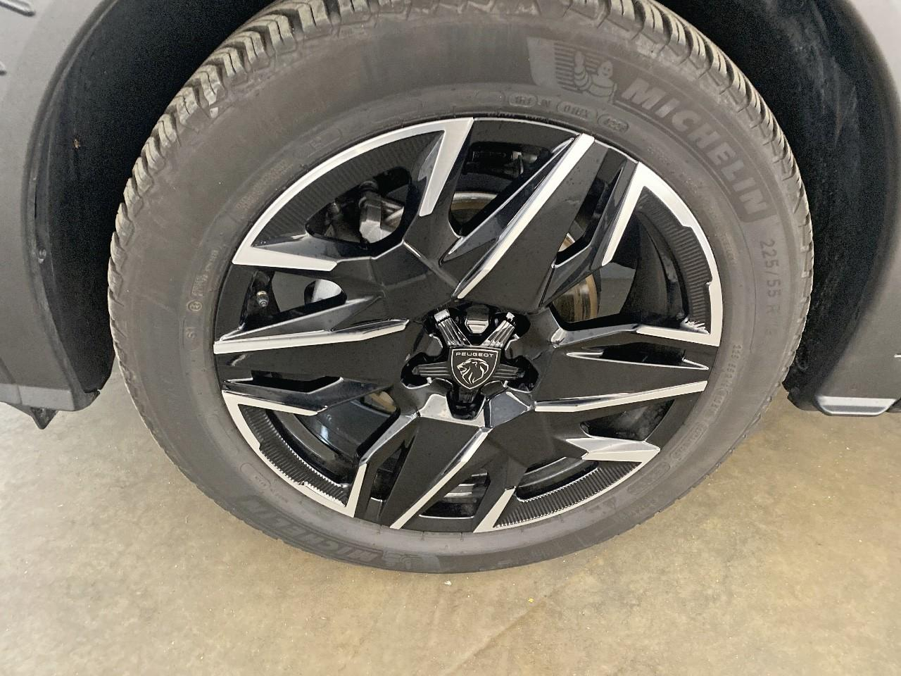 Peugeot 3008 hybrid 145 e-dcs6 allure business — photo 11