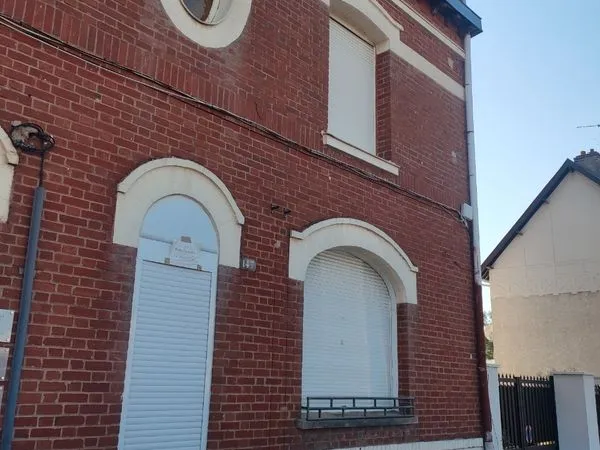 Maison 92 m² - 3 chambres - Proche université et commerces - Secteur gare