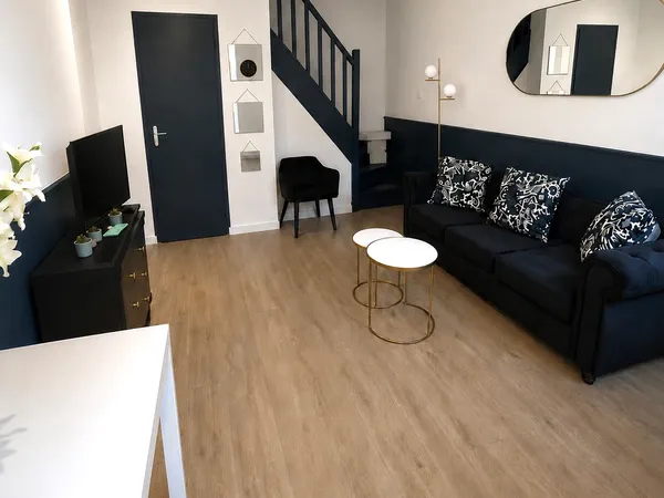 2 chambres, 2 salles de bain 48m² . Lille