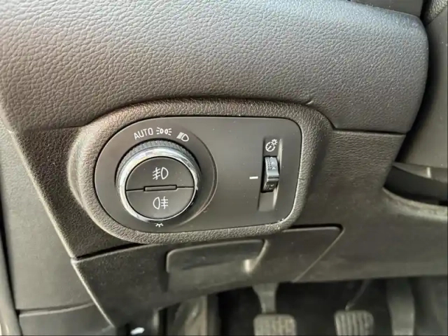 Opel Zafira 1.4 turbo 140ch elite — photo 8