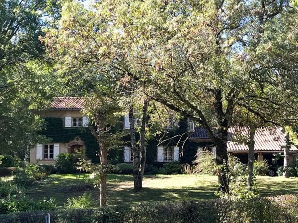 Maison 215 m²