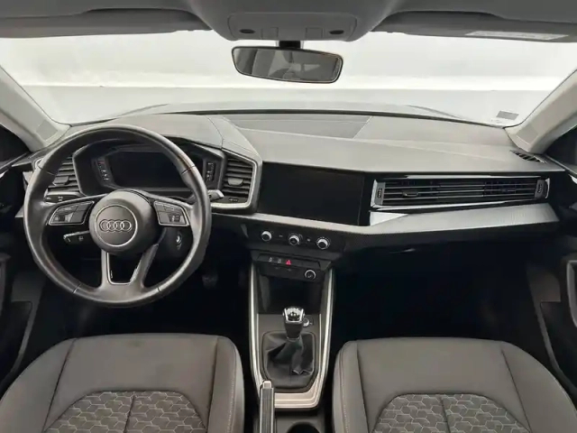 Audi A1 sportback 30 tfsi 110 ch bvm6 — photo 94