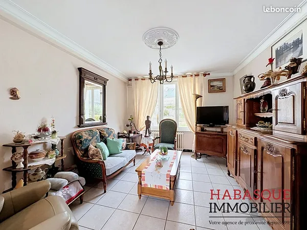Maison 5 pièces 77 m²