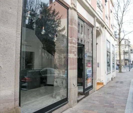 Commerce 1 pièce 24 m²