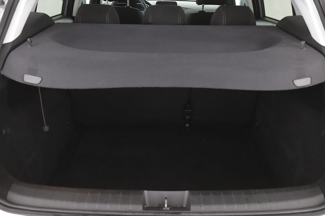 Fiat Tipo 1.6 MultiJet Lounge — photo 16