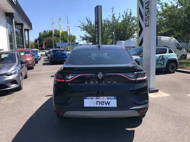 Renault Arkana mild hybrid 140 edc gsr2 — photo 4