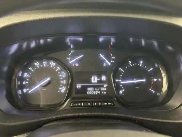Peugeot Expert fg vul standard 2.0 bluehdi 180ch asphalt eat8 — photo 17
