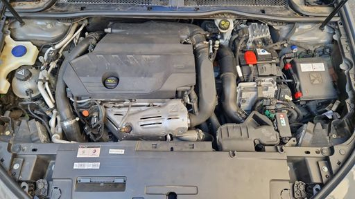 Peugeot 508 SW 1.6 PureTech PSE 360 Hybrid4 4WD EAT8 - Pse – 2022 – 120973 km – Hybride rechargeable – Boîte Automatique — photo 21