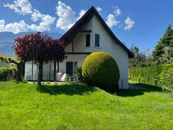 Maison 8 pièces 152 m²