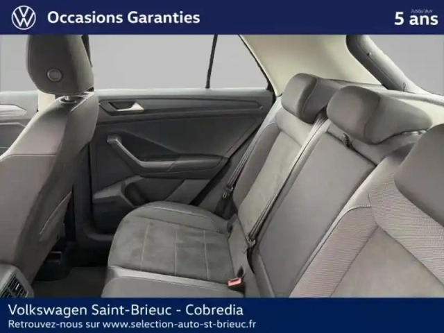 Volkswagen T-Roc 1.5 tsi evo 150ch style dsg7 — photo 9