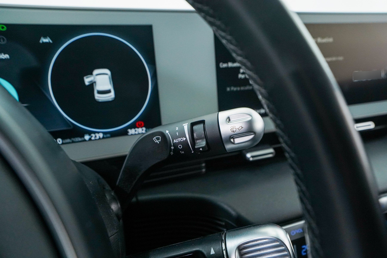 Hyundai Ioniq 5 — photo 20