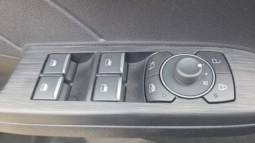 Ford Kuga 2.5 Duratec 190 Flexifuel Hybrid CVT - Titanium – 2023 – 51567 km – Hybride essence bioéthanol – Boîte Automatique — photo 29