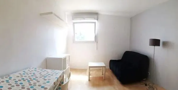 Superbe studio meublé 20m2 à NANTES