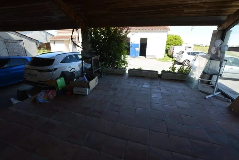 Photo 17