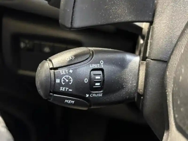 Citroën C5 Aircross puretech 130ch s&amp;s shine eat8 e6.d — photo 15