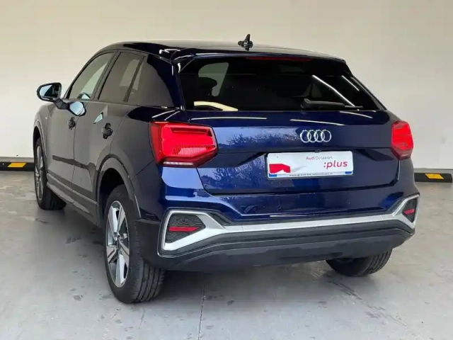 Audi Q2 35 tfsi 150 s tronic 7 — photo 4