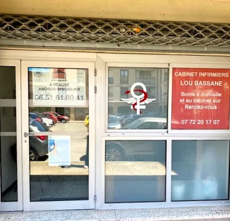 13090 Aix-en Provence- A vendre murs et fonds d'un local pro