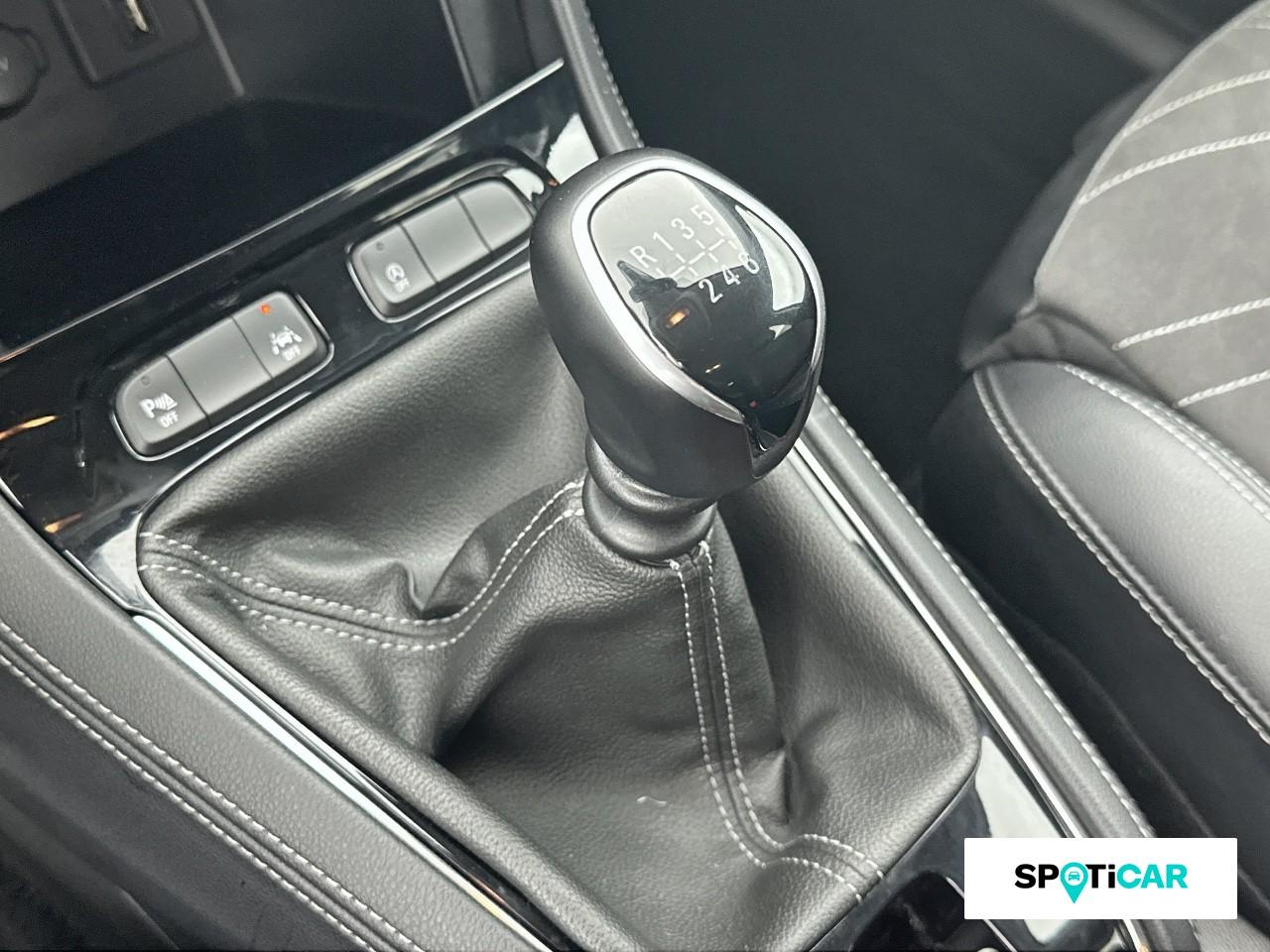Opel Grandland 1.2 turbo 130ch gs line — photo 14