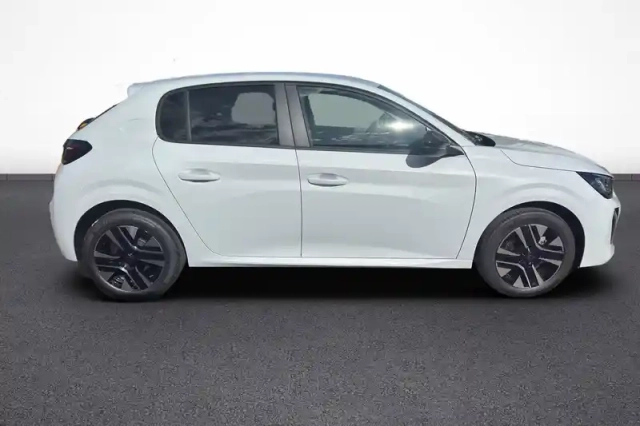 Peugeot 208 hybrid 110 ch e-dcs6 — photo 7