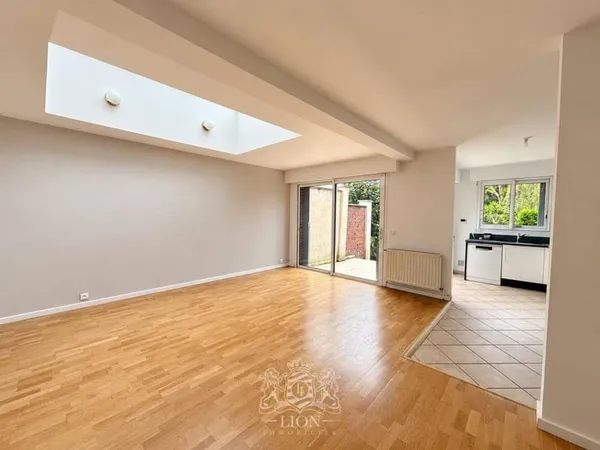 Maison 5 pièces 136 m²