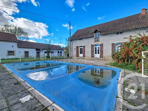 Maison 7 pièces 346 m²
