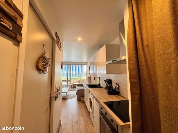 Appartement meublé de 22 m² avec balcon à 1 minute à pied de la mer - Bénodet (29950)